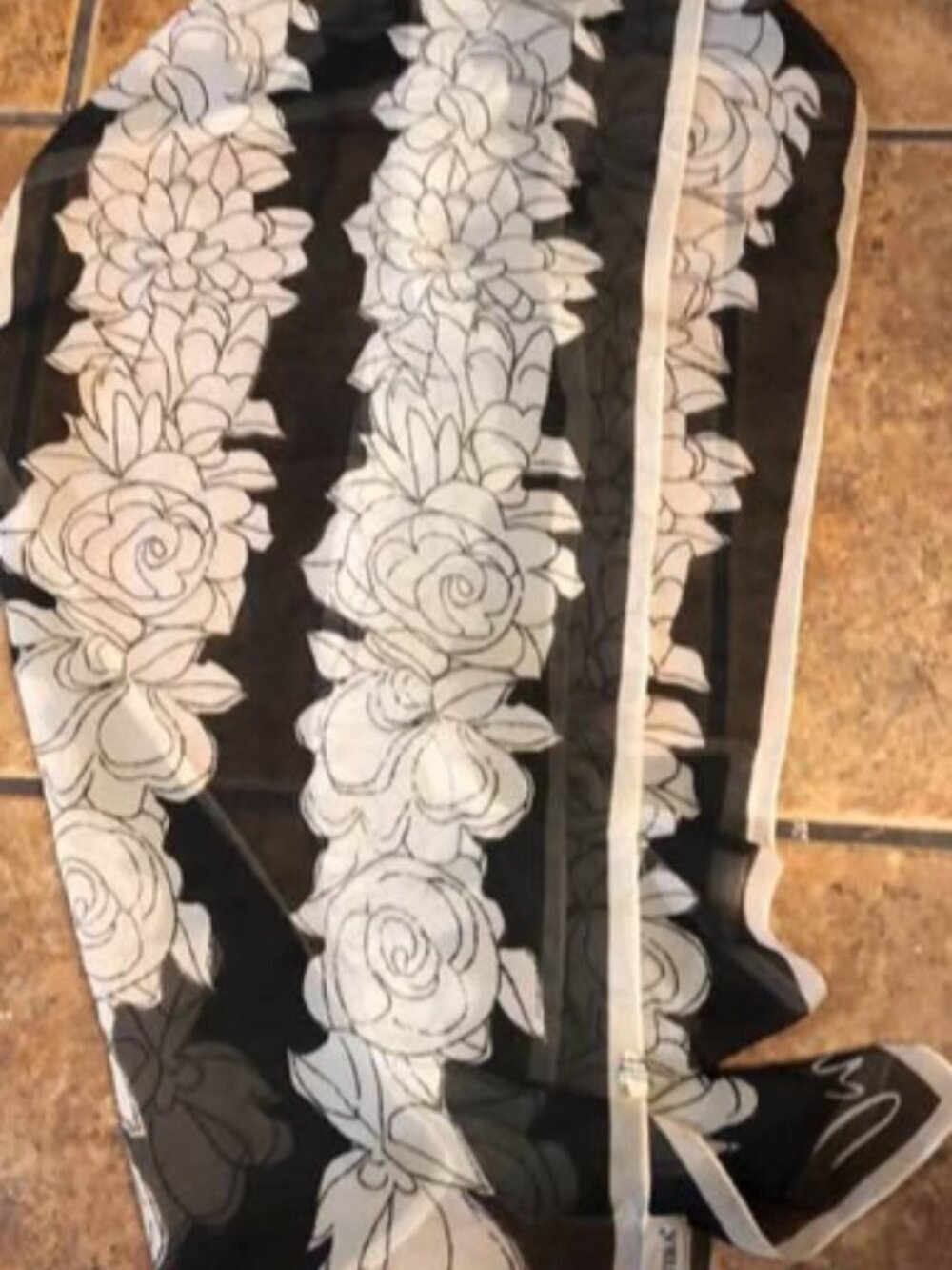 Vintage Vera Neumann black and White Scarf